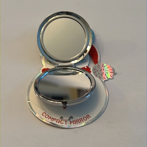 Danielle Creations Compact Mirror Holiday Glitter Gift - Picture 2 of 3